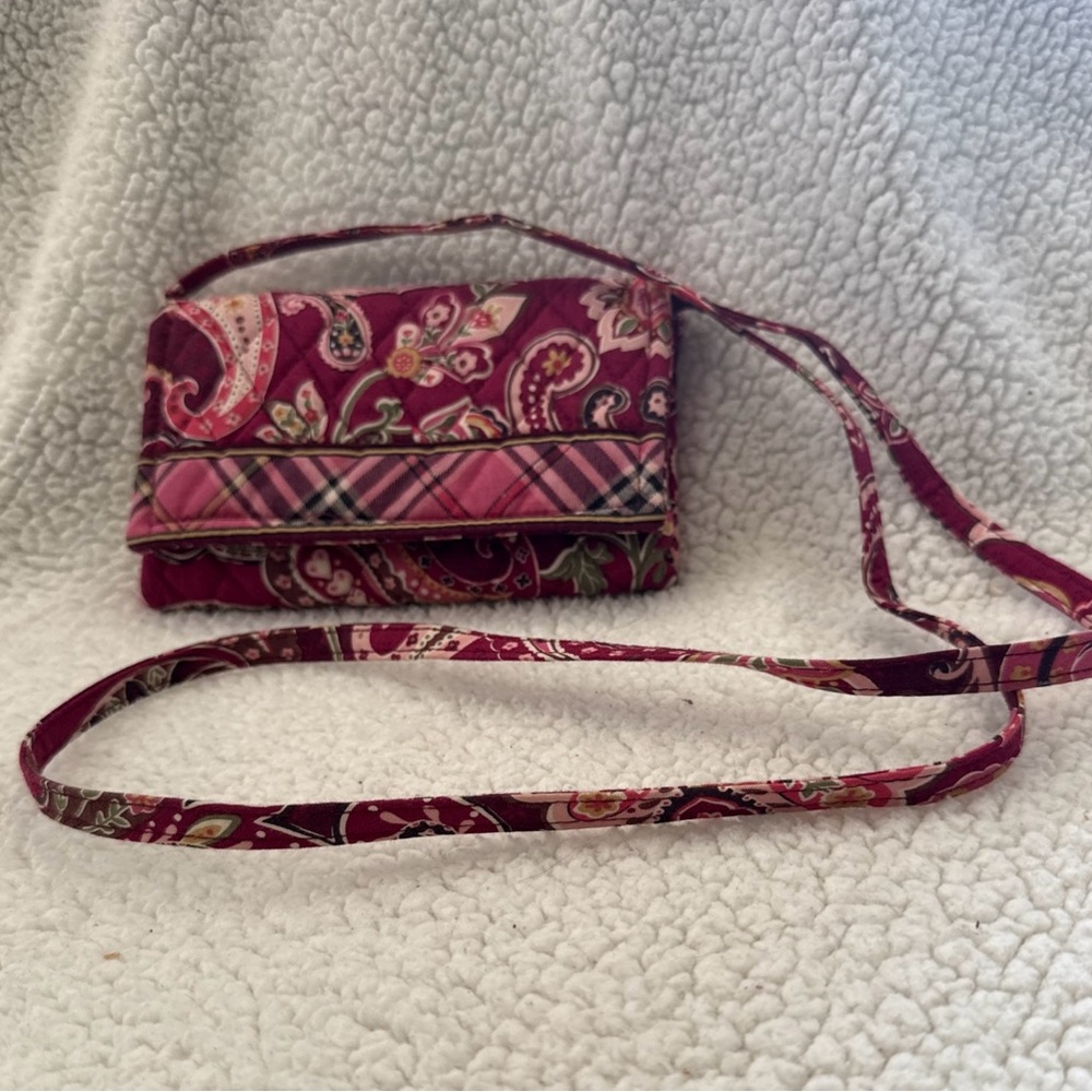 Vera Bradley wallet clutch retired Piccadilly plum patterned